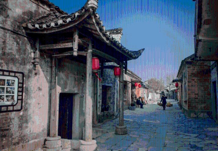 救援受困山洞的男子